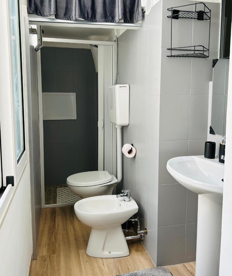 Essential House Apartamento Brindisi Exterior foto